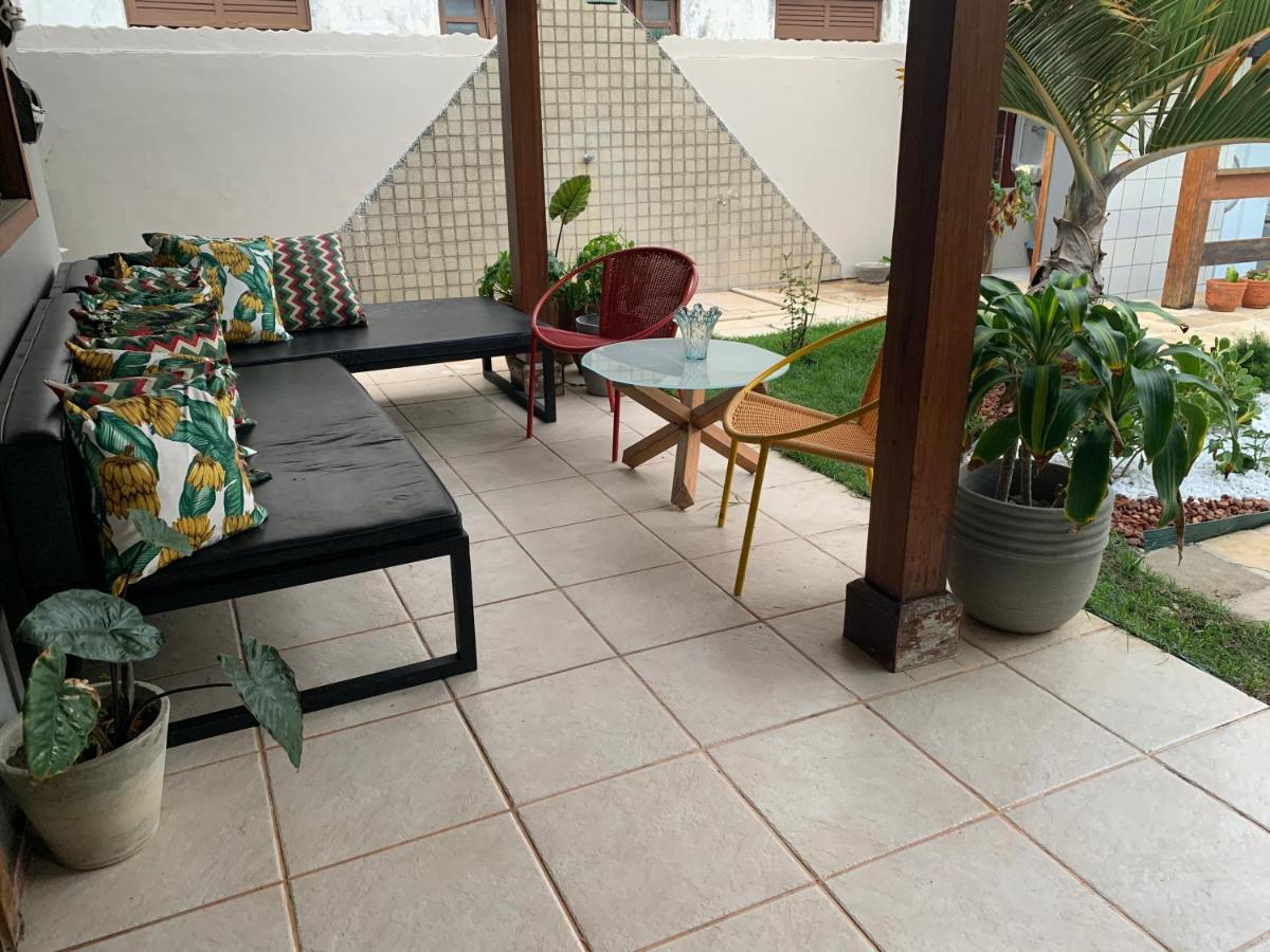 Casa De Temporada 4 Quartos Sendo 2 Suites Em Vilas Do Atlantico - 200 M Da Praia E 6 Km Da Capital Лауру-ди-Фрейтас Экстерьер фото