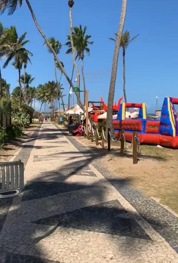 Casa De Temporada 4 Quartos Sendo 2 Suites Em Vilas Do Atlantico - 200 M Da Praia E 6 Km Da Capital Лауру-ди-Фрейтас Экстерьер фото